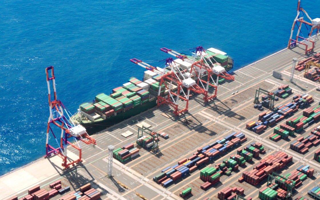 48年の歴史が支える信頼の輸送